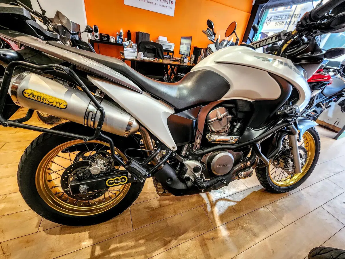 Honda Transalp XL 700 V (2007 - 2013) (8)
