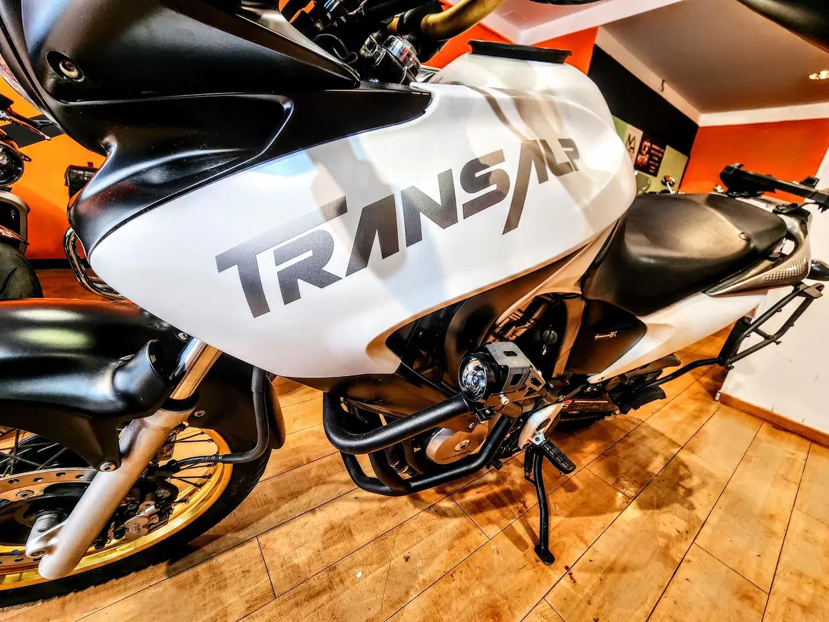 Honda Transalp XL 700 V (2007 - 2013) (12)