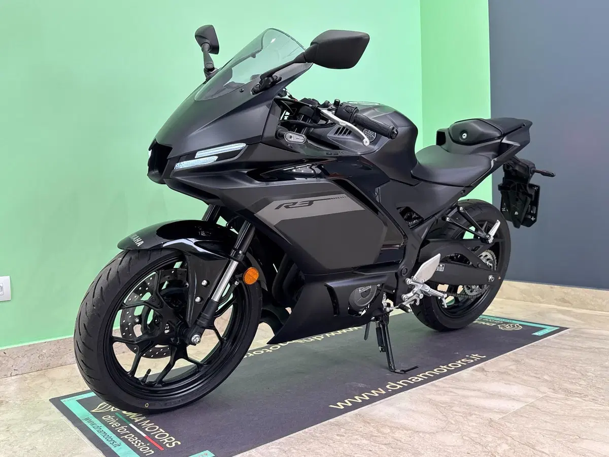 Yamaha YZF R3 (2025 - 26) (6)