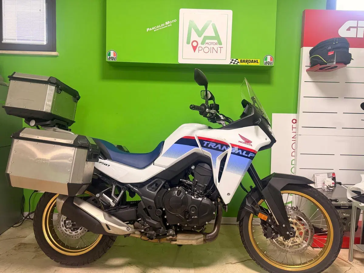 Honda Transalp XL750 (2025)