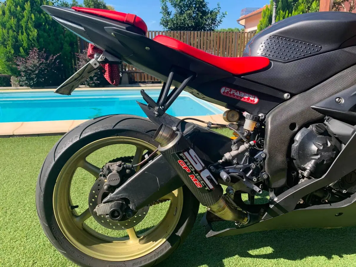 Yamaha YZF R6 (2010 - 16) (5)