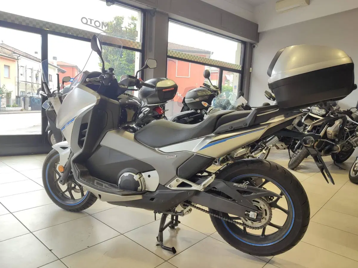 Honda Integra 750 DCT Sport (2018 - 20) (7)