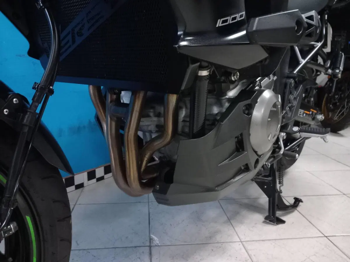 Kawasaki Versys 1000 (2017 - 18) (12)