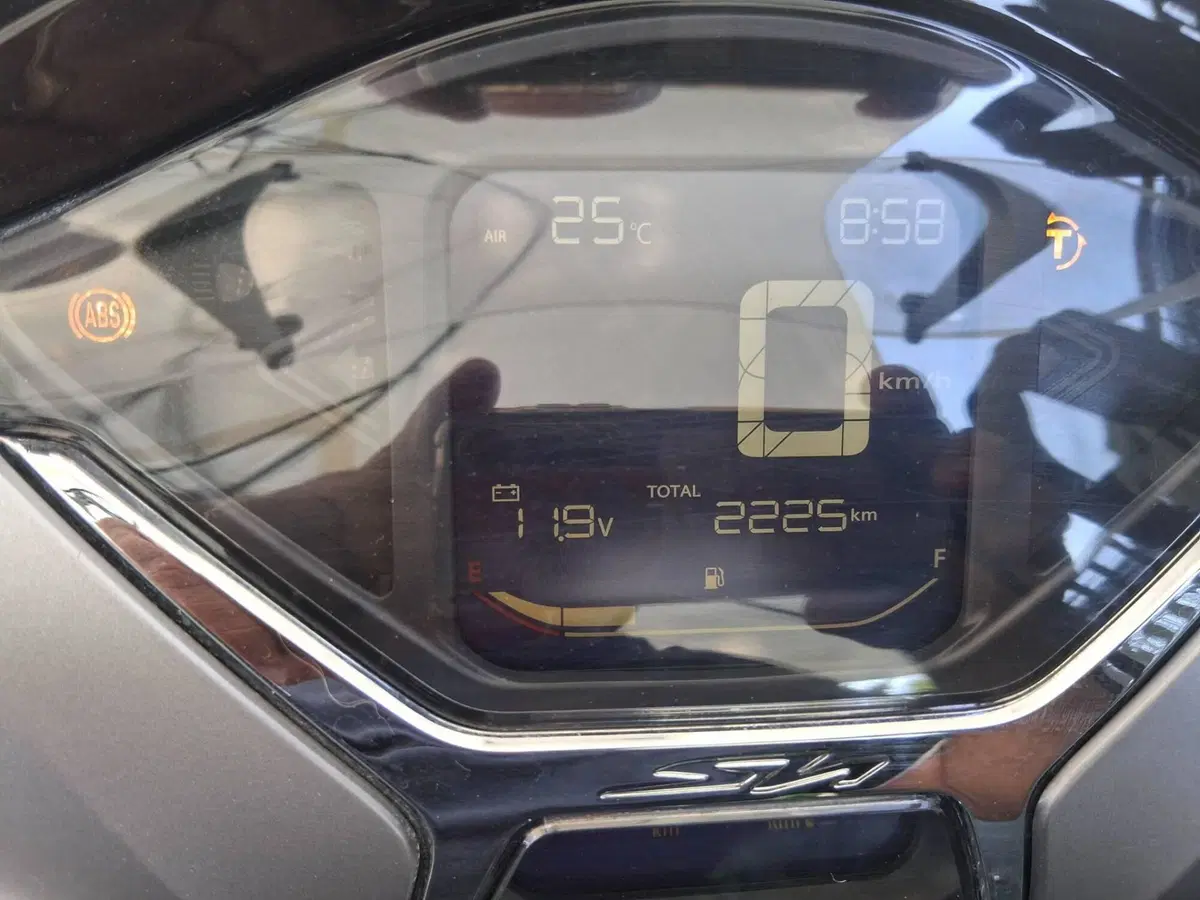 Honda SH 350i Sport (2025 - 26) (2)