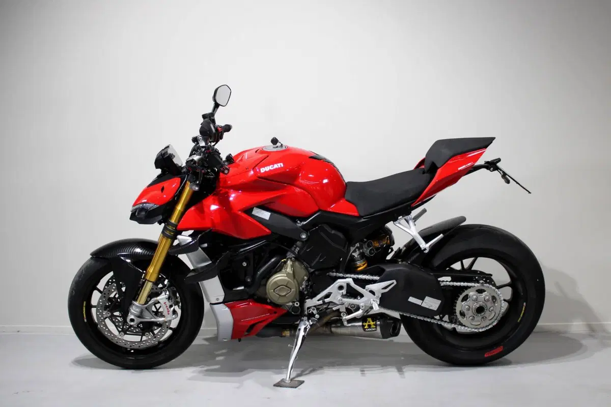 Ducati Streetfighter V4 1100 S (2021 - 22) (4)