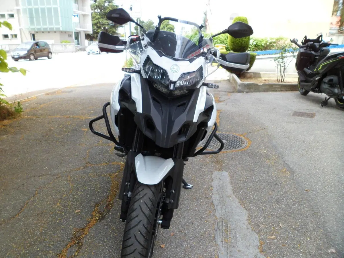 Benelli TRK 502 (2021 - 25) (3)