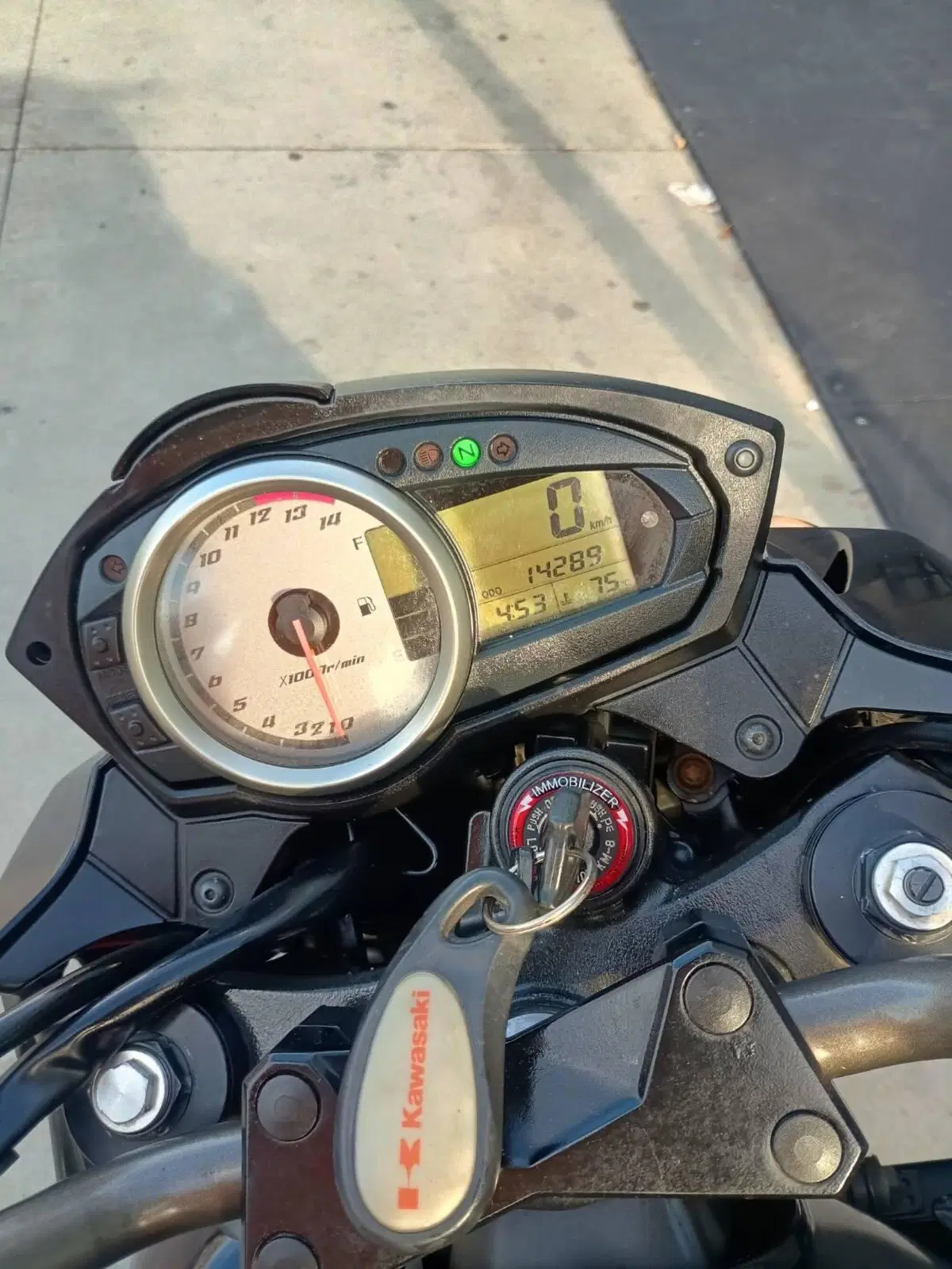 Kawasaki Z 750 (2007 - 14) (2)