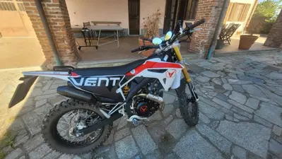 Vent Baja 125 4T (2022 - 25) usata