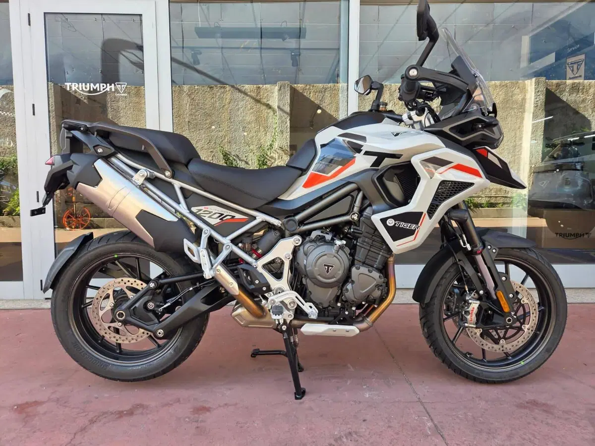 Triumph Tiger 1200 Alpine Special Edition (2026)