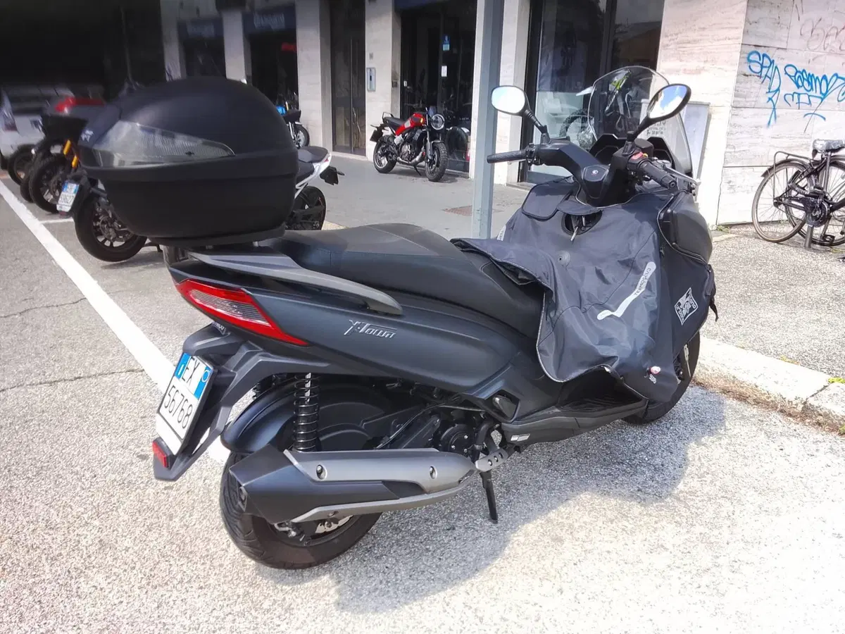 Kymco X-Town 300i (2021 - 24) (4)