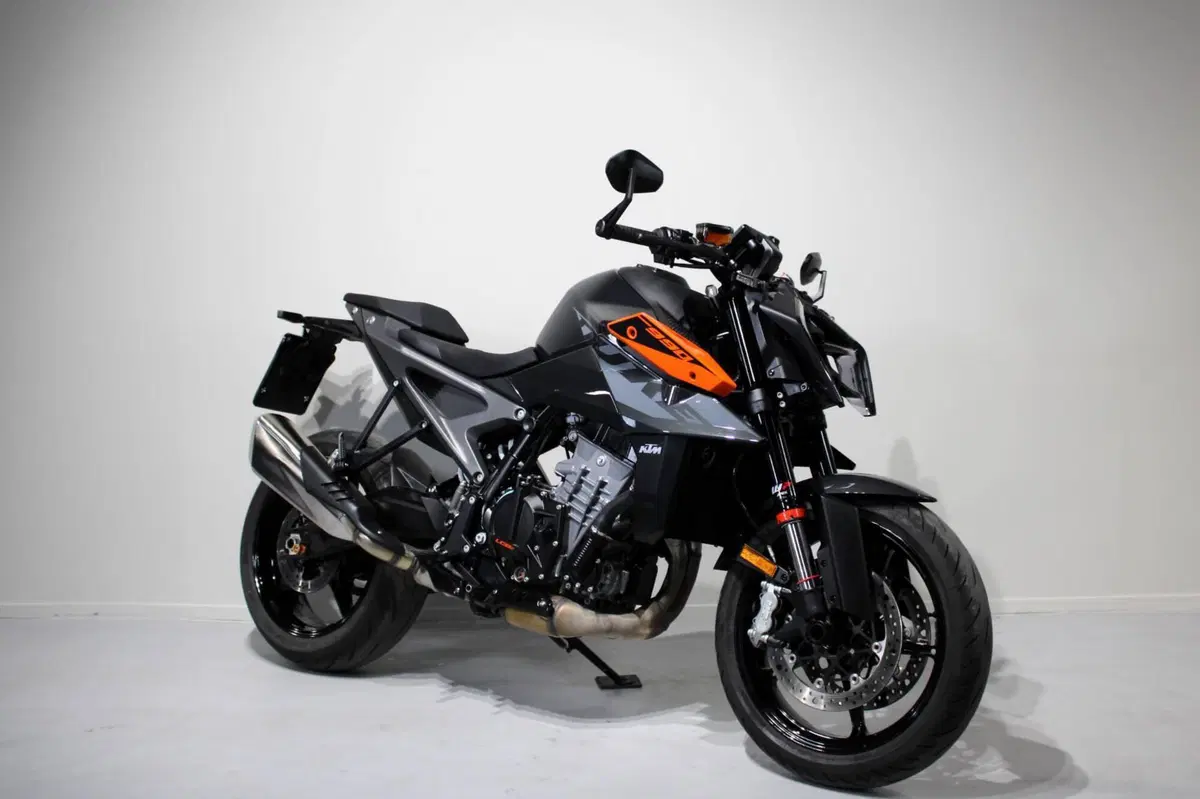 KTM 990 Duke (2024 - 26) (2)