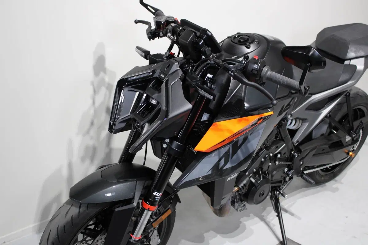 KTM 990 Duke (2024 - 26) (8)