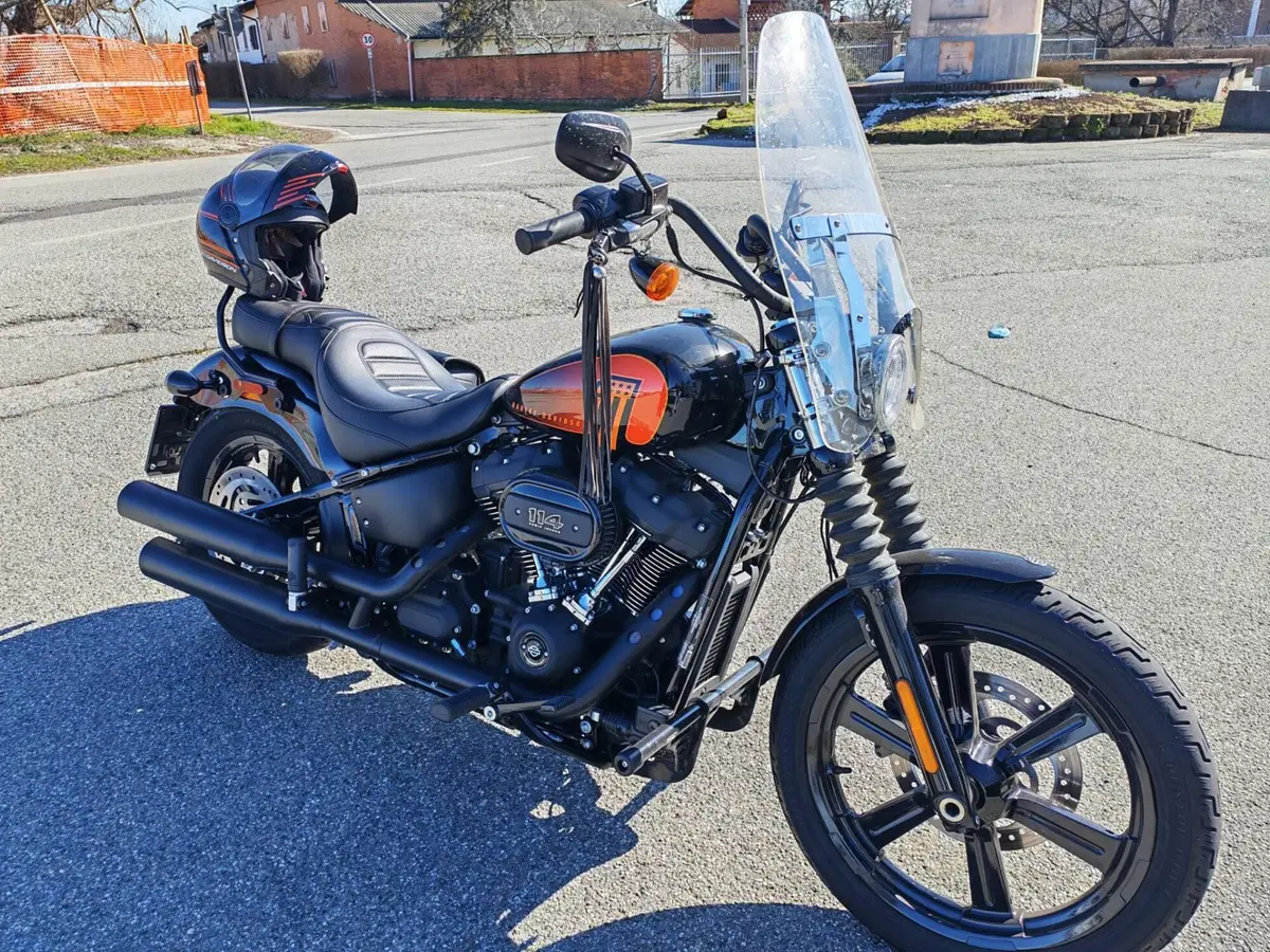 Harley-Davidson Street Bob 114 (2021 - 24) (2)