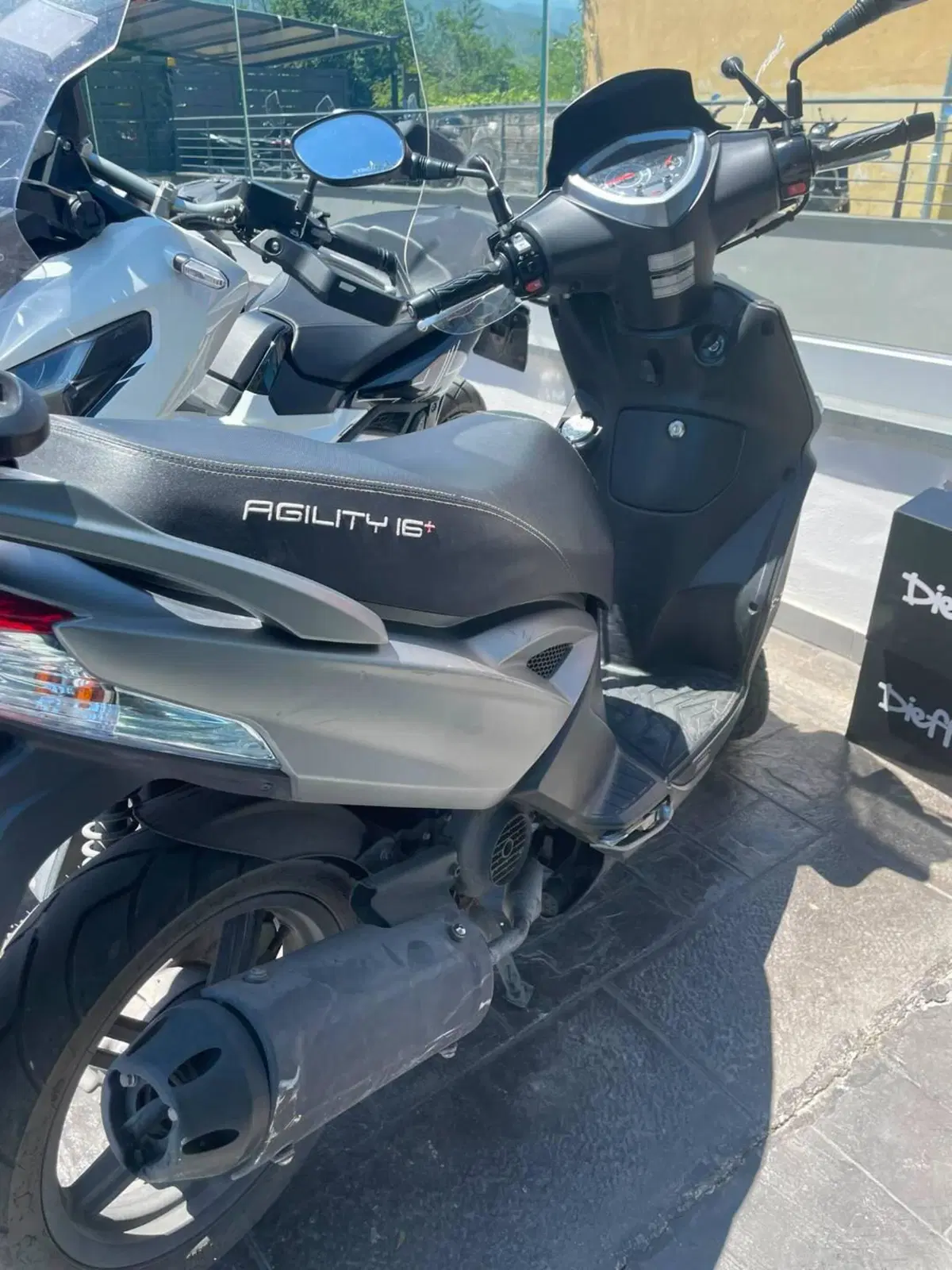 Kymco Agility 50 Carry E5 (2021 - 25) (6)