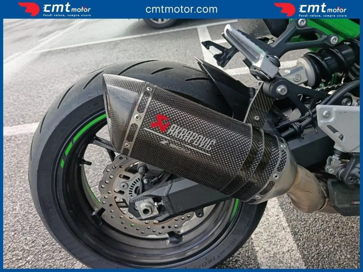 Kawasaki Z 900 (2021 - 24) (6)