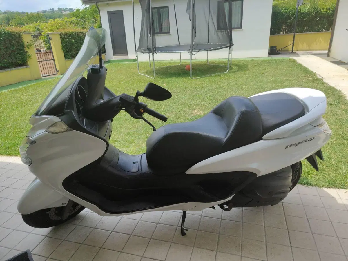 Yamaha Majesty 400 (2009 - 14)