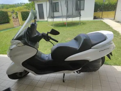 Yamaha Majesty 400 (2009 - 14) usata