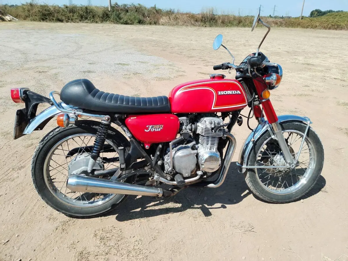 Honda CB 350 Four (2)