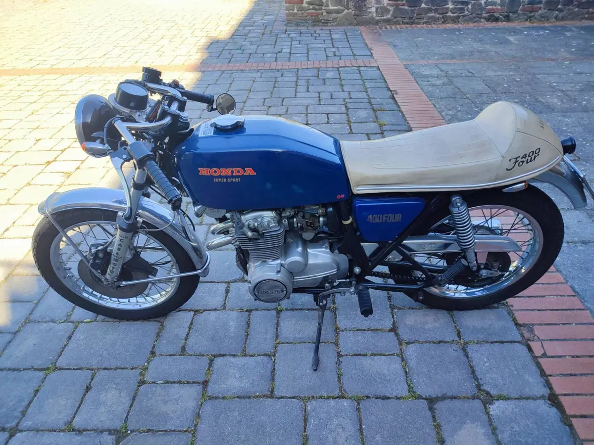 Honda Cb 400 four ss (5)