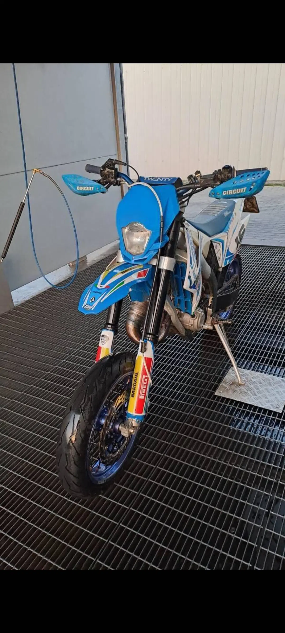 Tm Moto EN 125 (2017) (3)