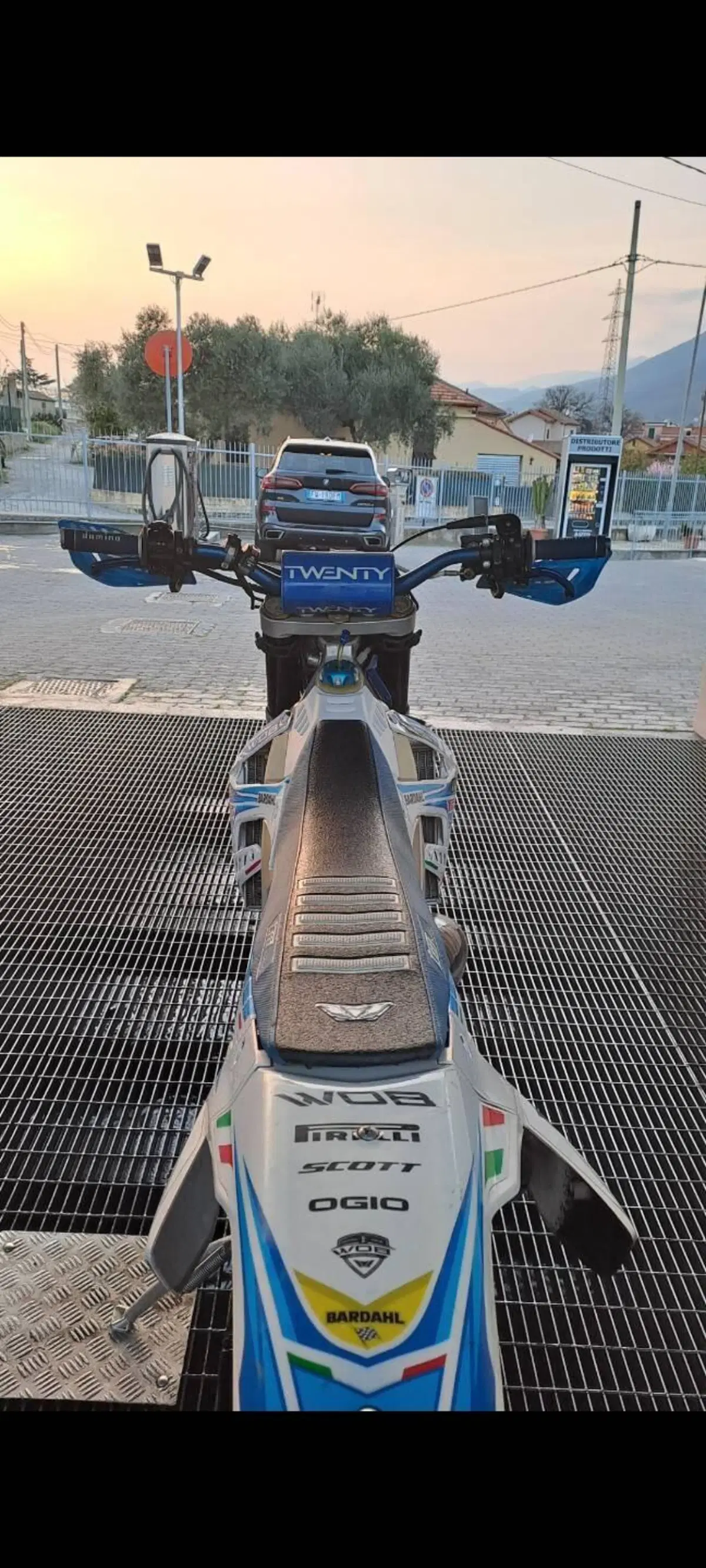 Tm Moto EN 125 (2017) (5)