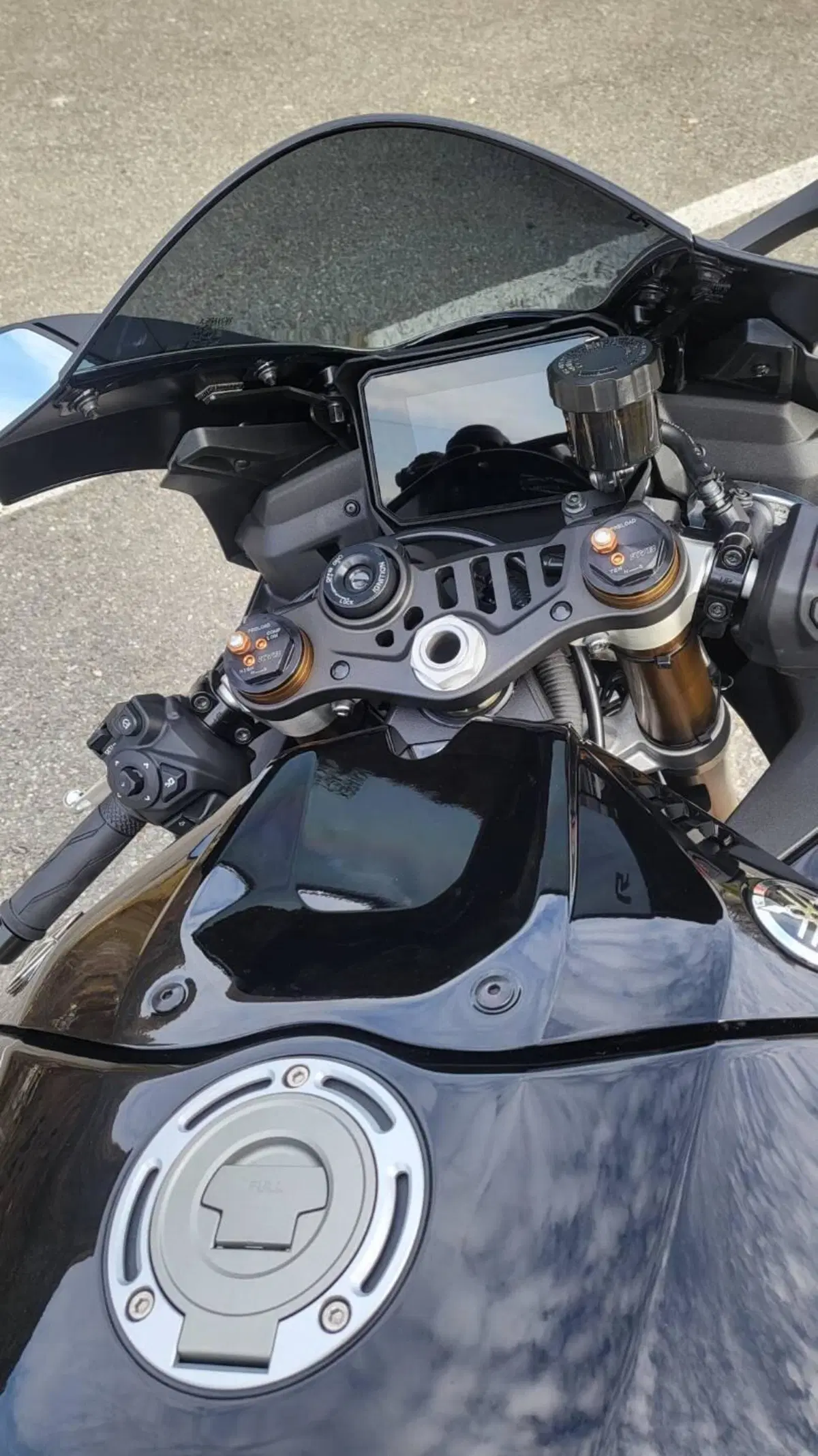 Yamaha YZF R9 (2025 - 26) (10)