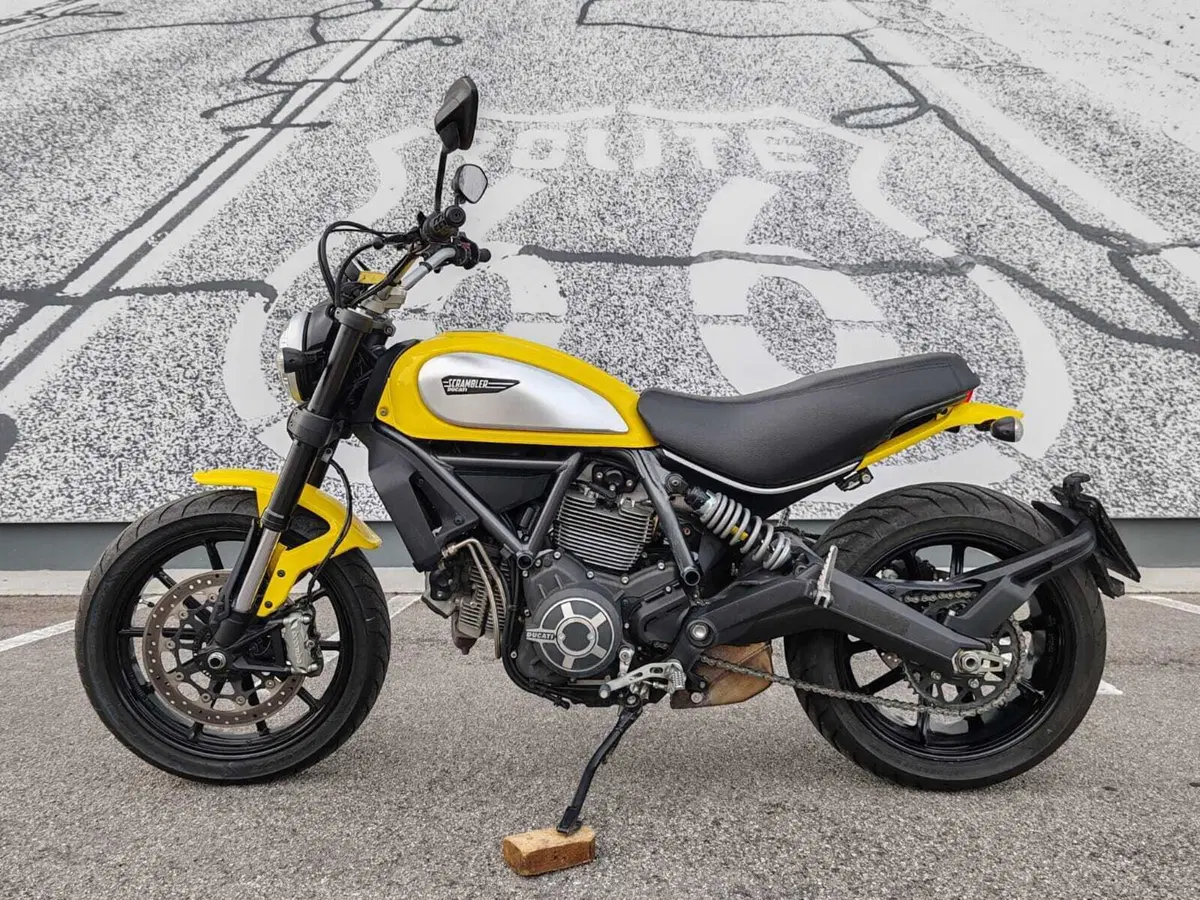 Ducati Scrambler 800 Icon (2015 - 16) (2)
