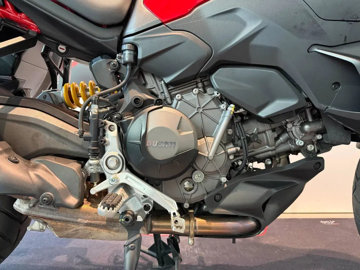 Ducati Multistrada V2 S (2025 - 26) (4)