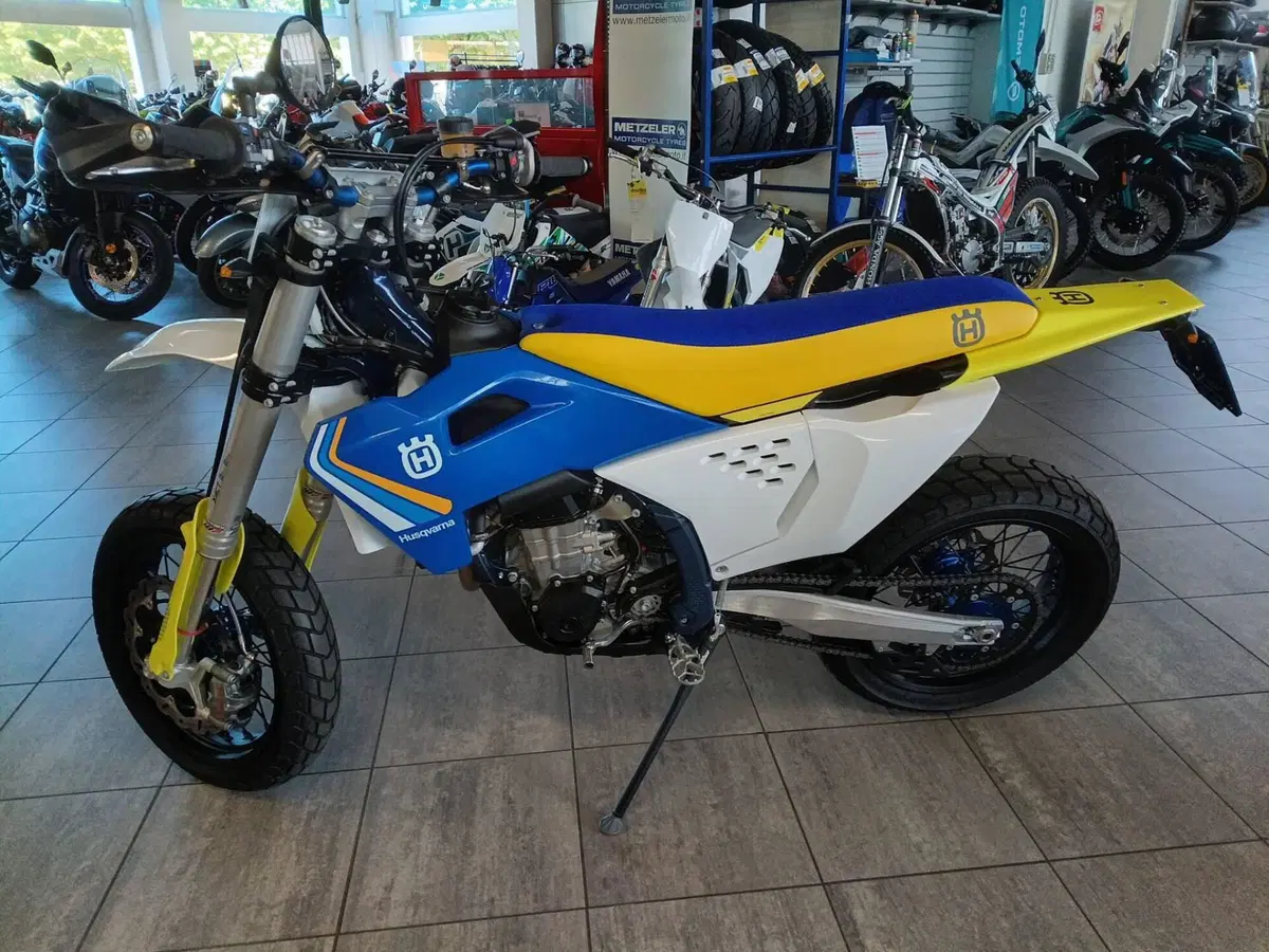 Husqvarna FS 450 (2026) (2)