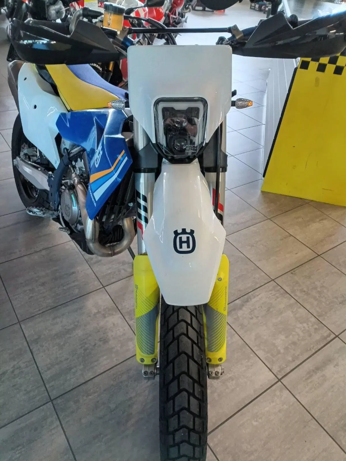Husqvarna FS 450 (2026) (7)