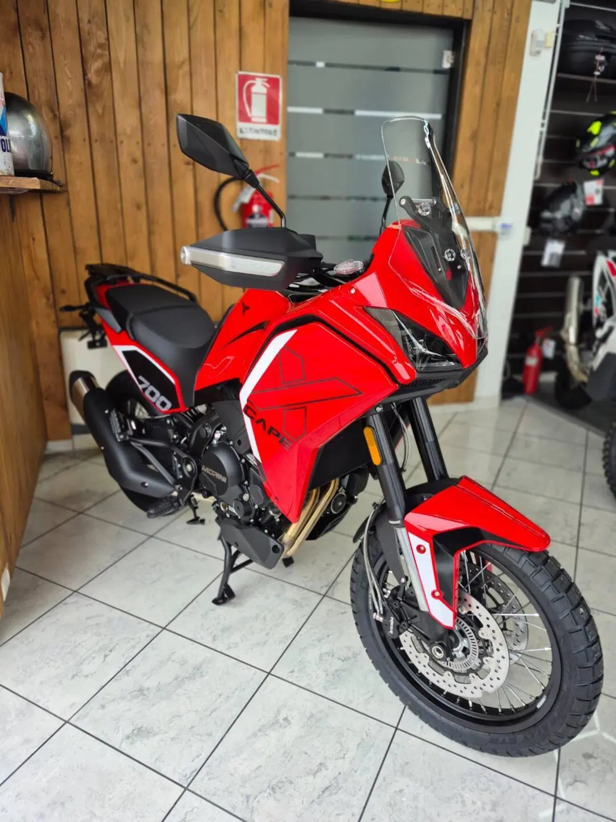 Moto Morini X-Cape 700 (2025 - 26) (2)