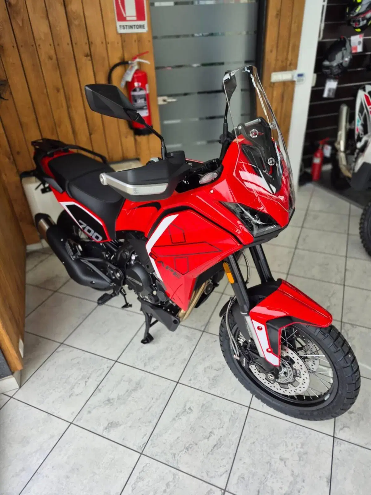 Moto Morini X-Cape 700 (2025 - 26) (3)
