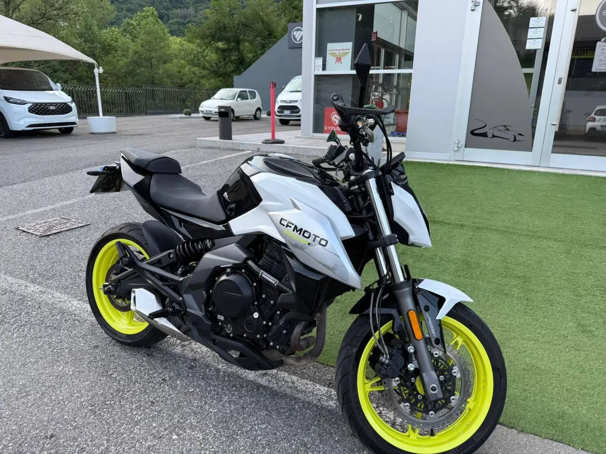 CFMOTO 650NK (2021 - 24) (3)