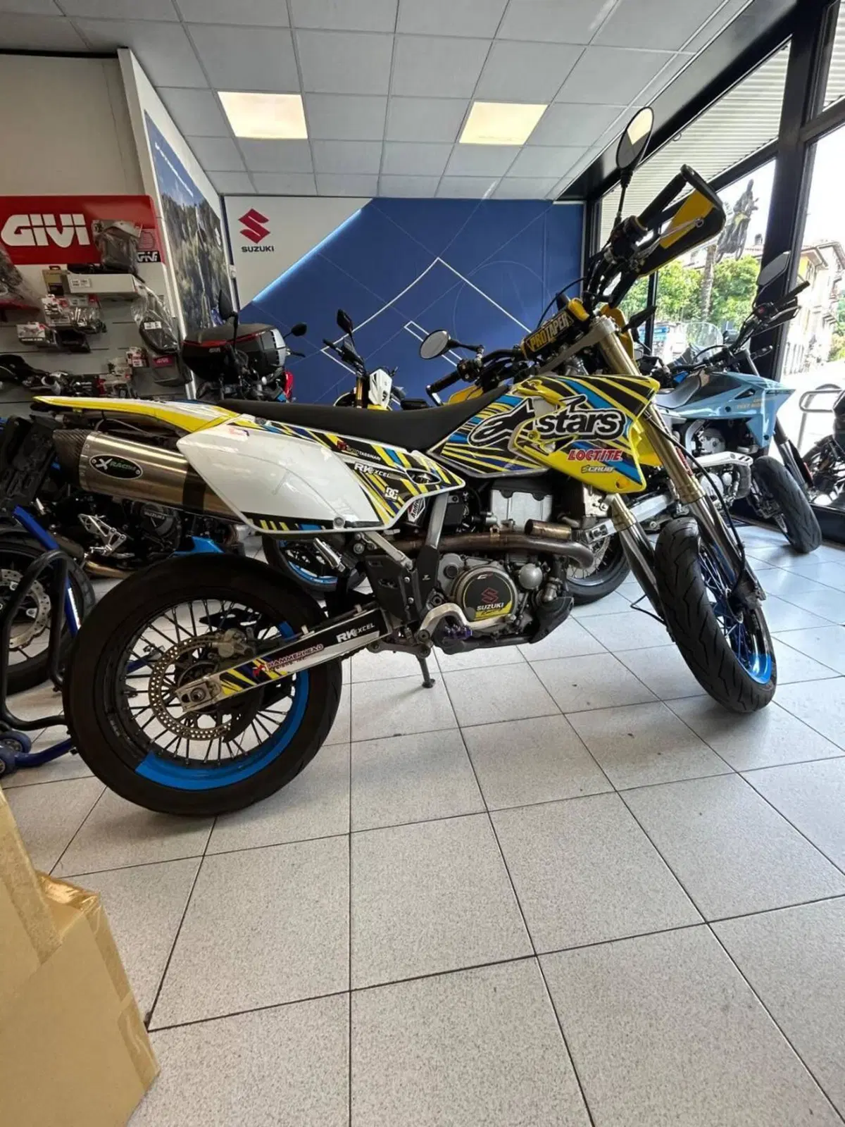 Suzuki DR-Z 400 SM Valenti Racing (2006 - 07) (4)