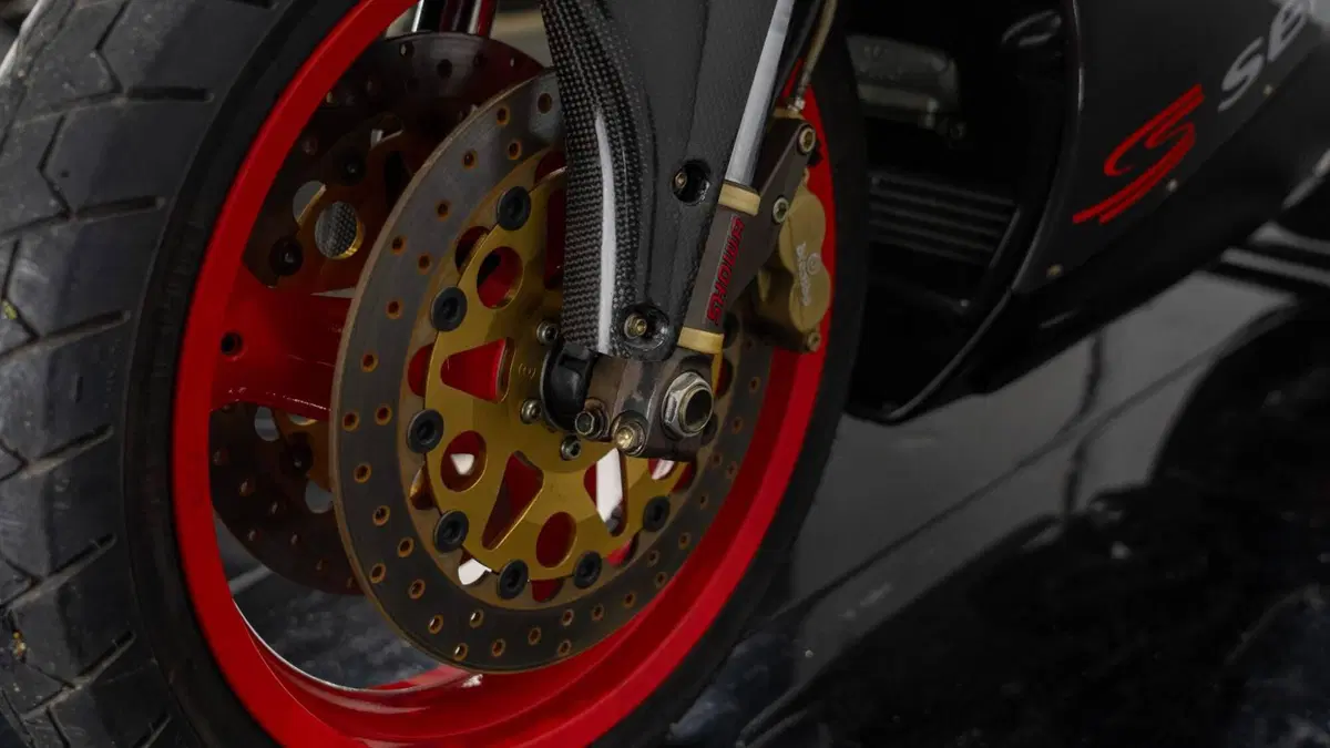 Ducati 916 Senna (1995 - 98) (11)