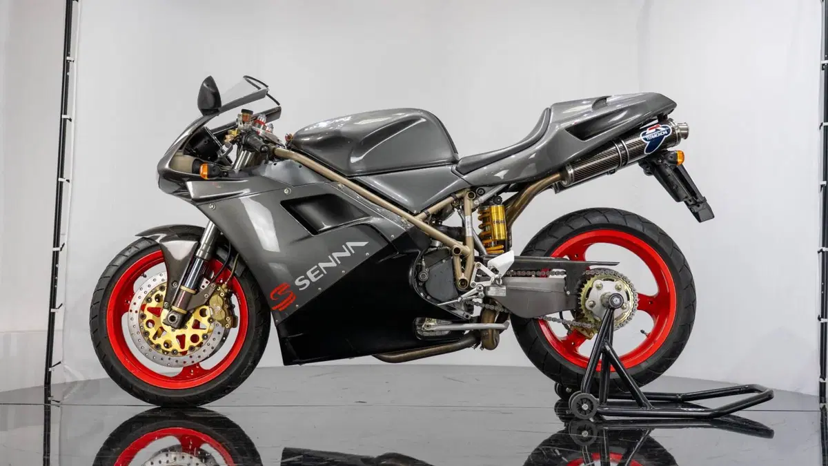 Ducati 916 Senna (1995 - 98) (2)