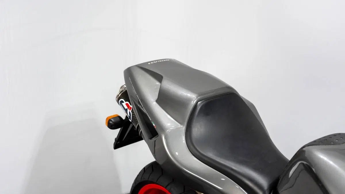 Ducati 916 Senna (1995 - 98) (14)