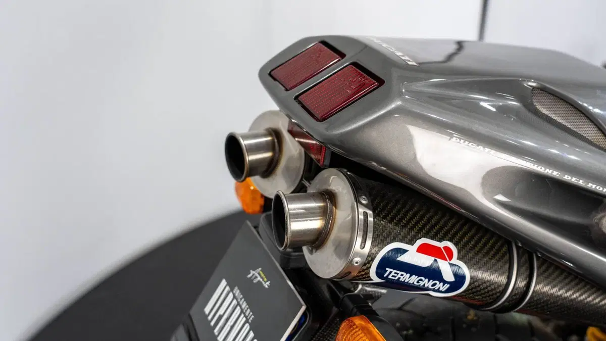 Ducati 916 Senna (1995 - 98) (17)