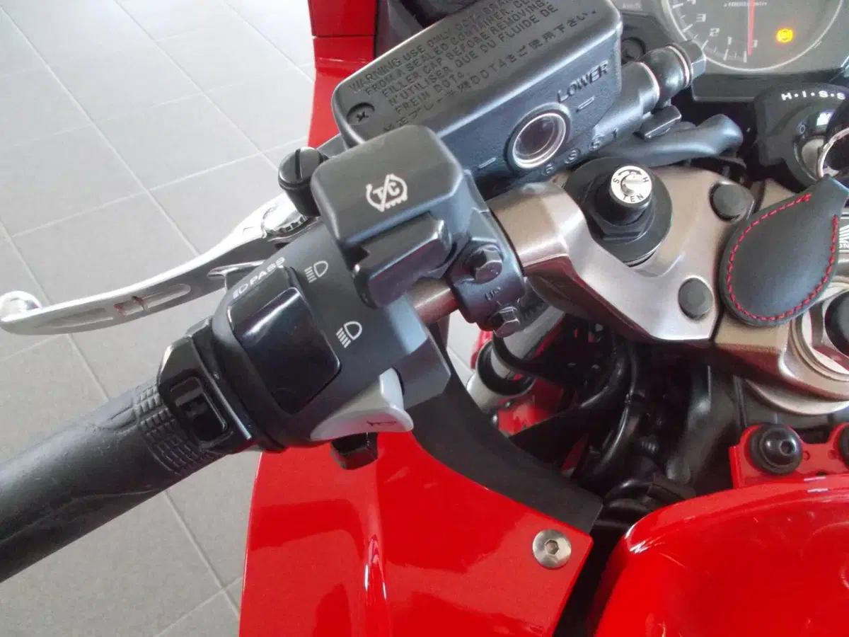 Honda VFR 800 F (2017 - 20) (6)