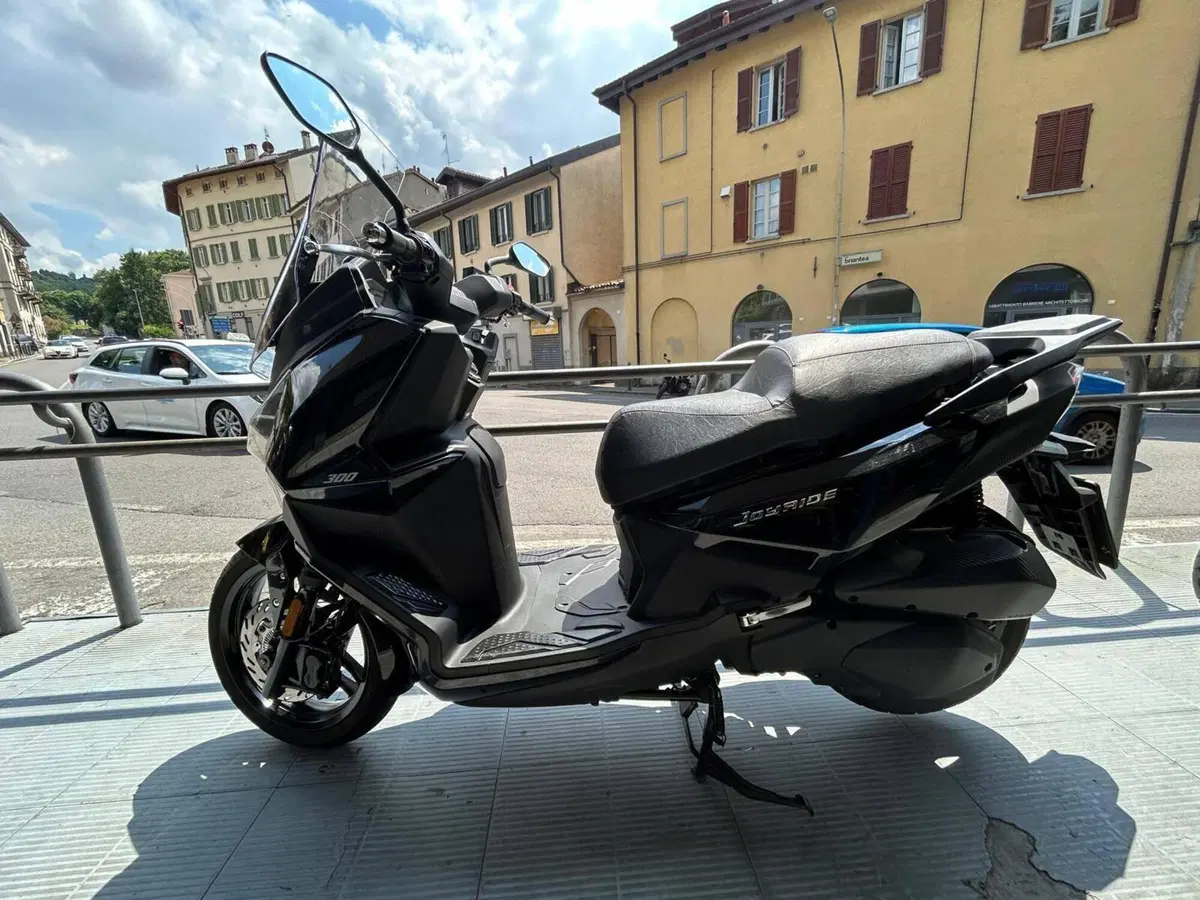 Sym Joyride 300 (2022 - 24) (3)