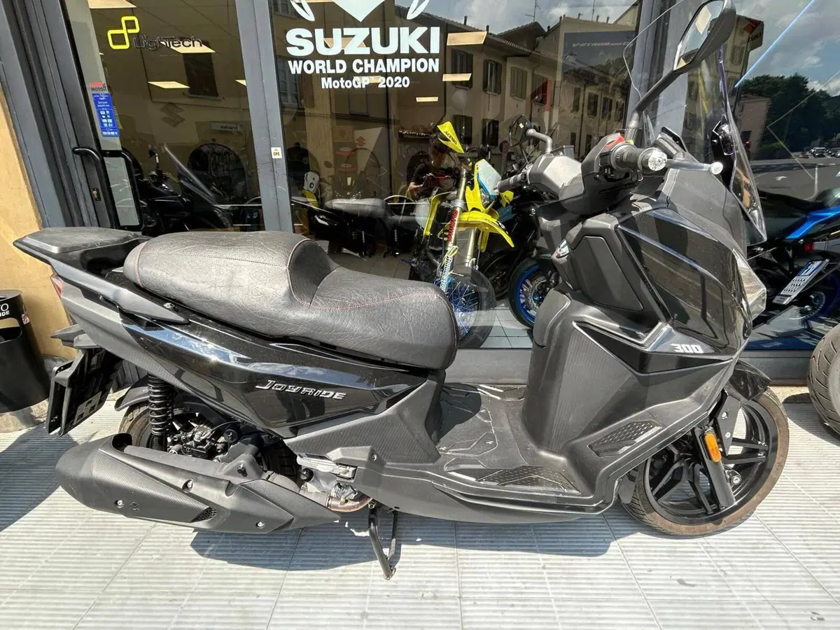 Sym Joyride 300 (2022 - 24) (2)