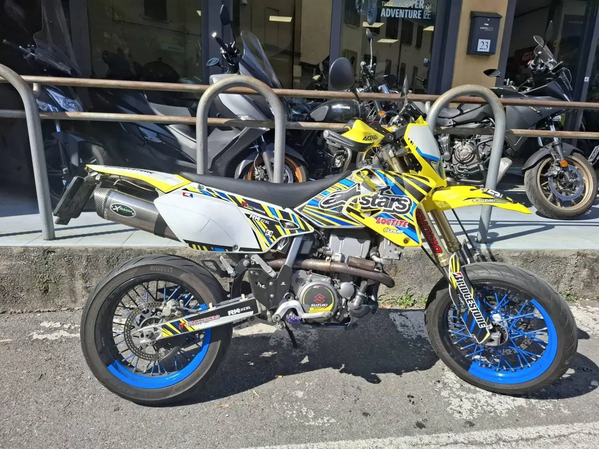 Suzuki DR-Z 400 SM Valenti Racing (2006 - 07) (2)