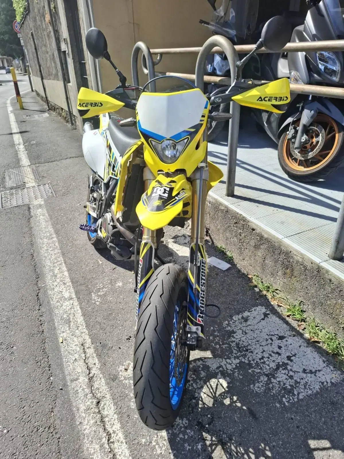 Suzuki DR-Z 400 SM Valenti Racing (2006 - 07)