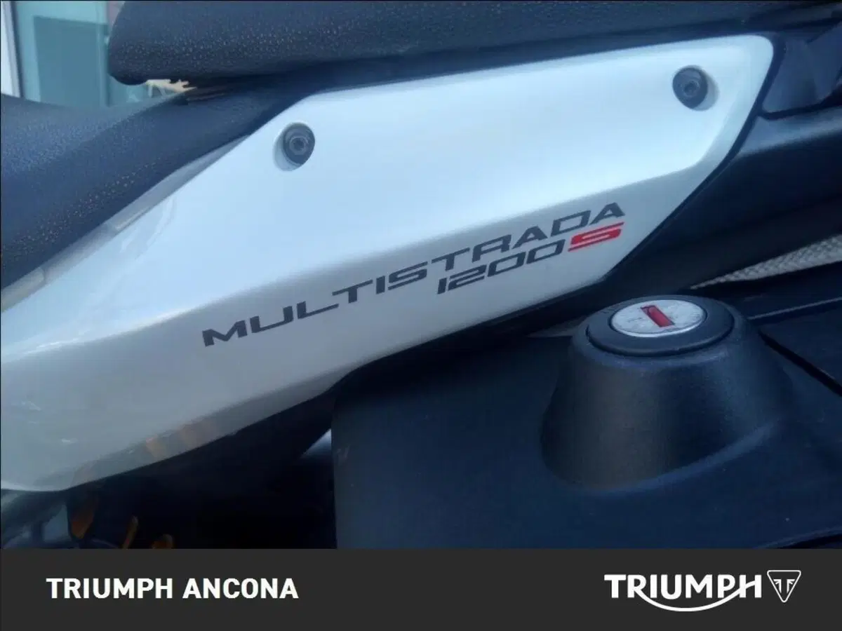 Ducati Multistrada 1200 S Touring (2010 - 12) (10)