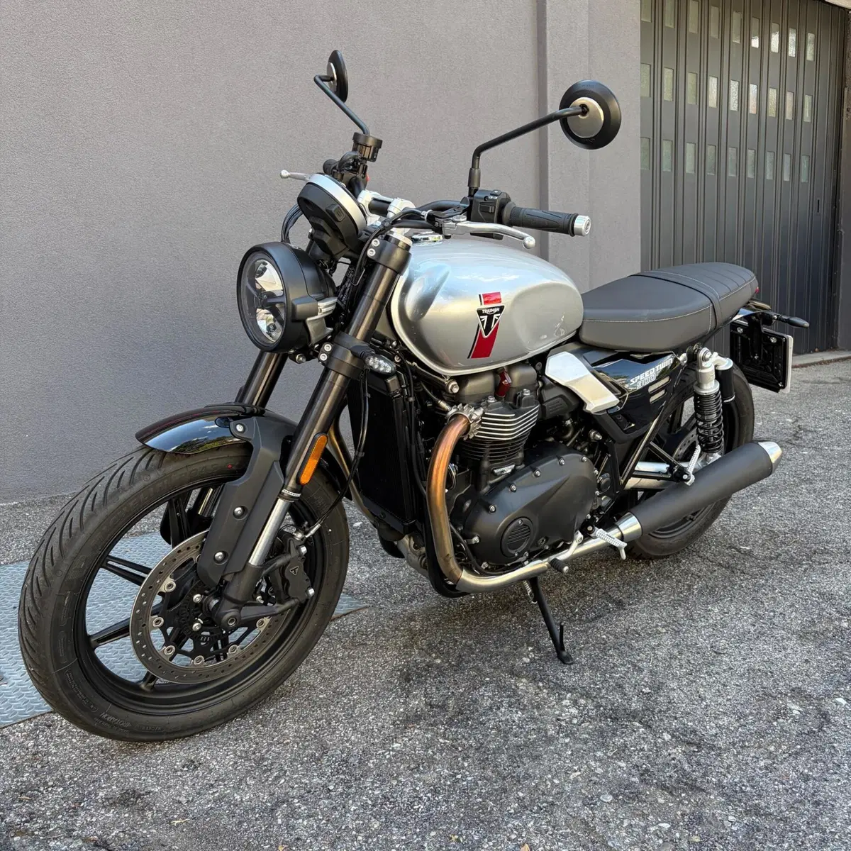 Triumph Speed Twin 900 (2025 - 26) (5)