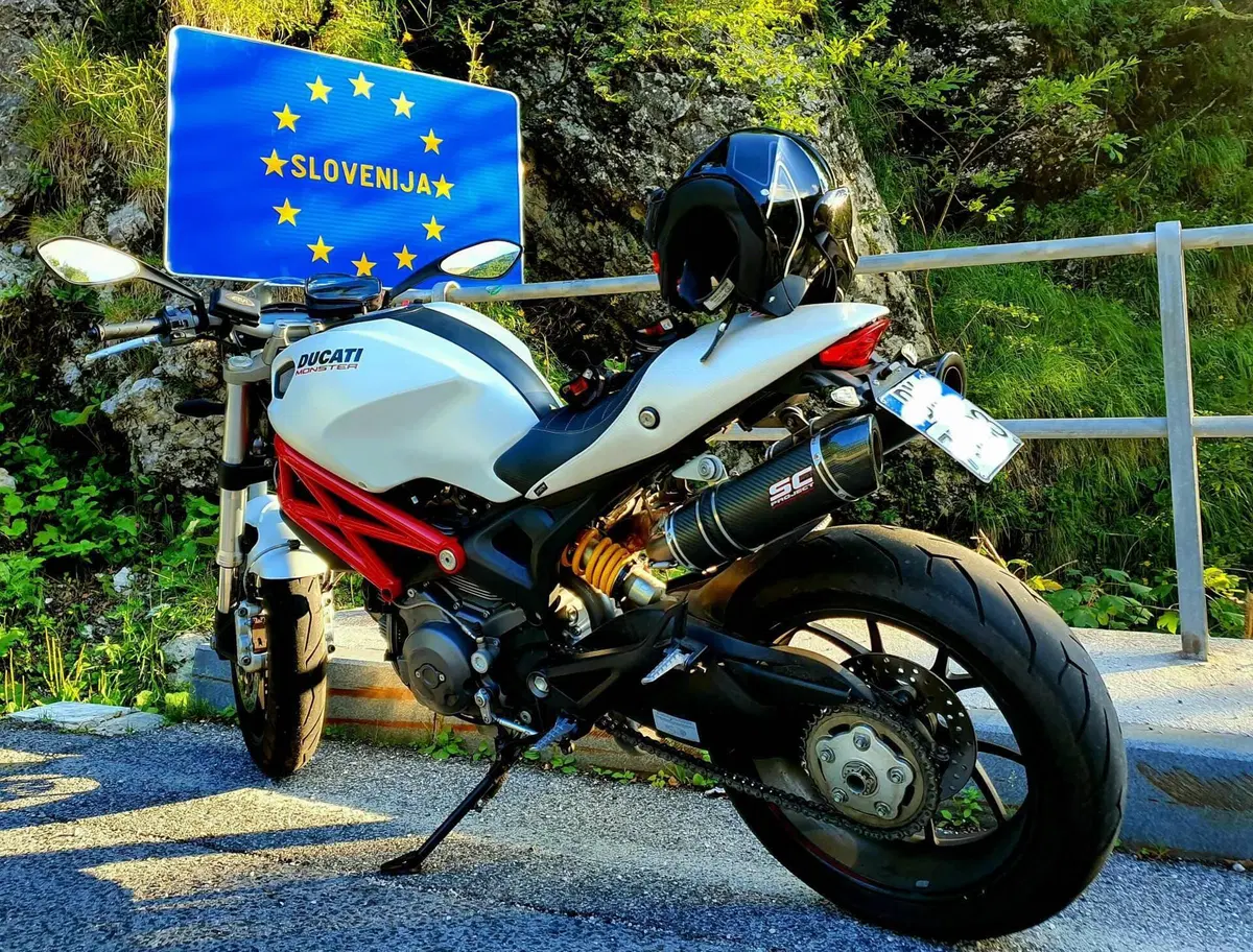 Ducati Monster 796 (2010 - 13) (3)
