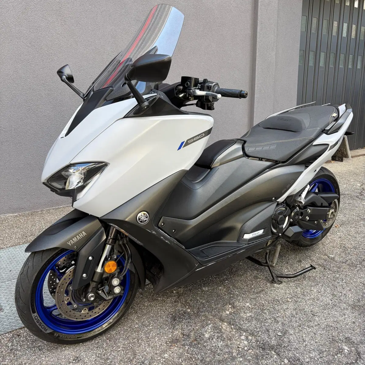 Yamaha T-Max 560 (2020 - 21) (6)