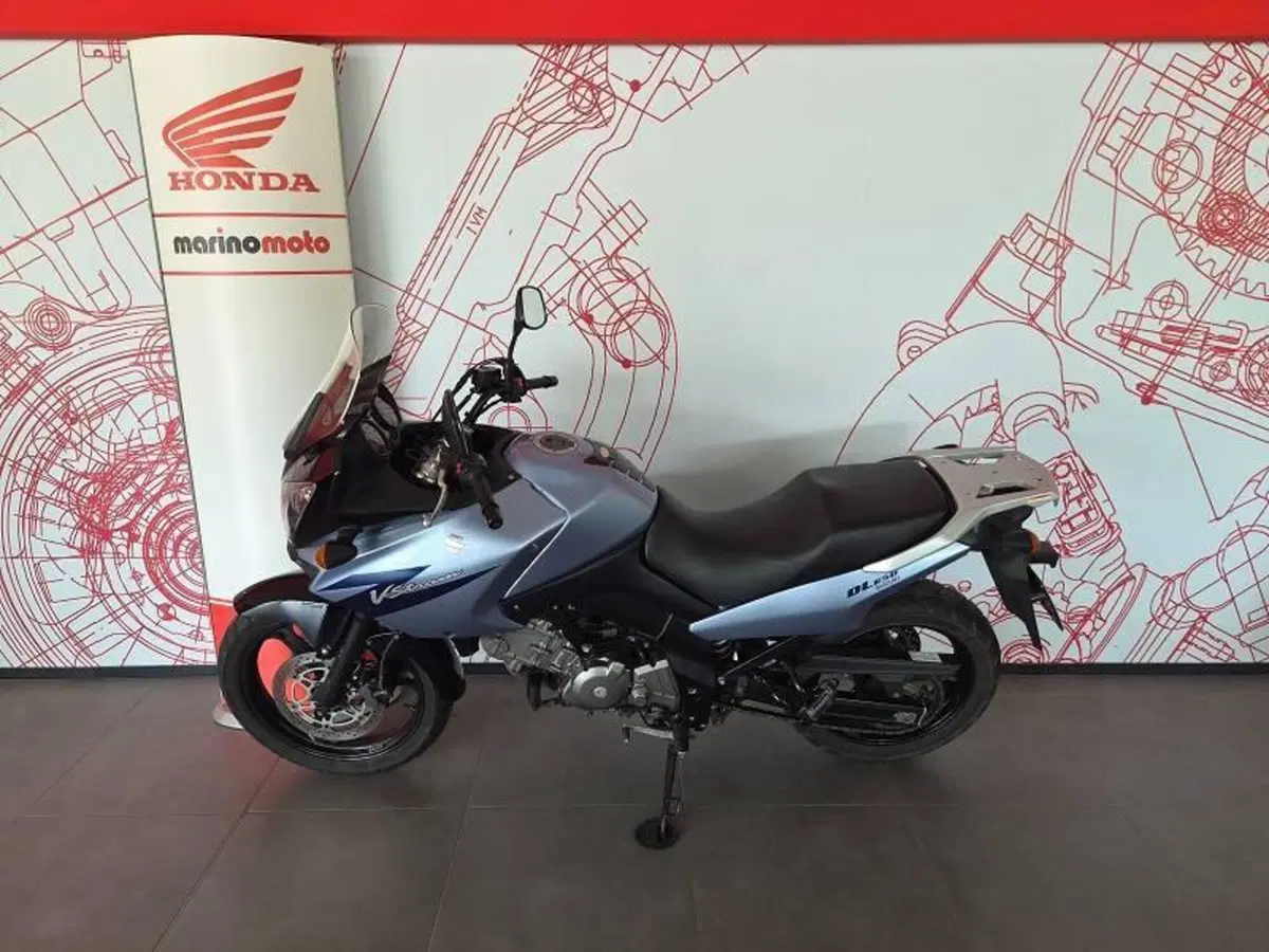 Suzuki V-Strom 650DL (2004 - 06) (3)