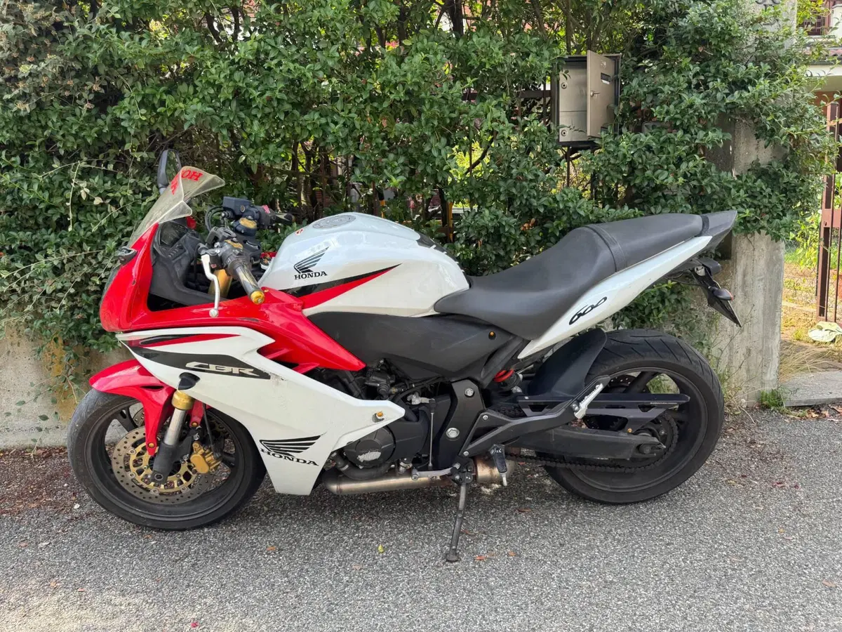 Honda CBR 600 F (2011 - 13) (3)