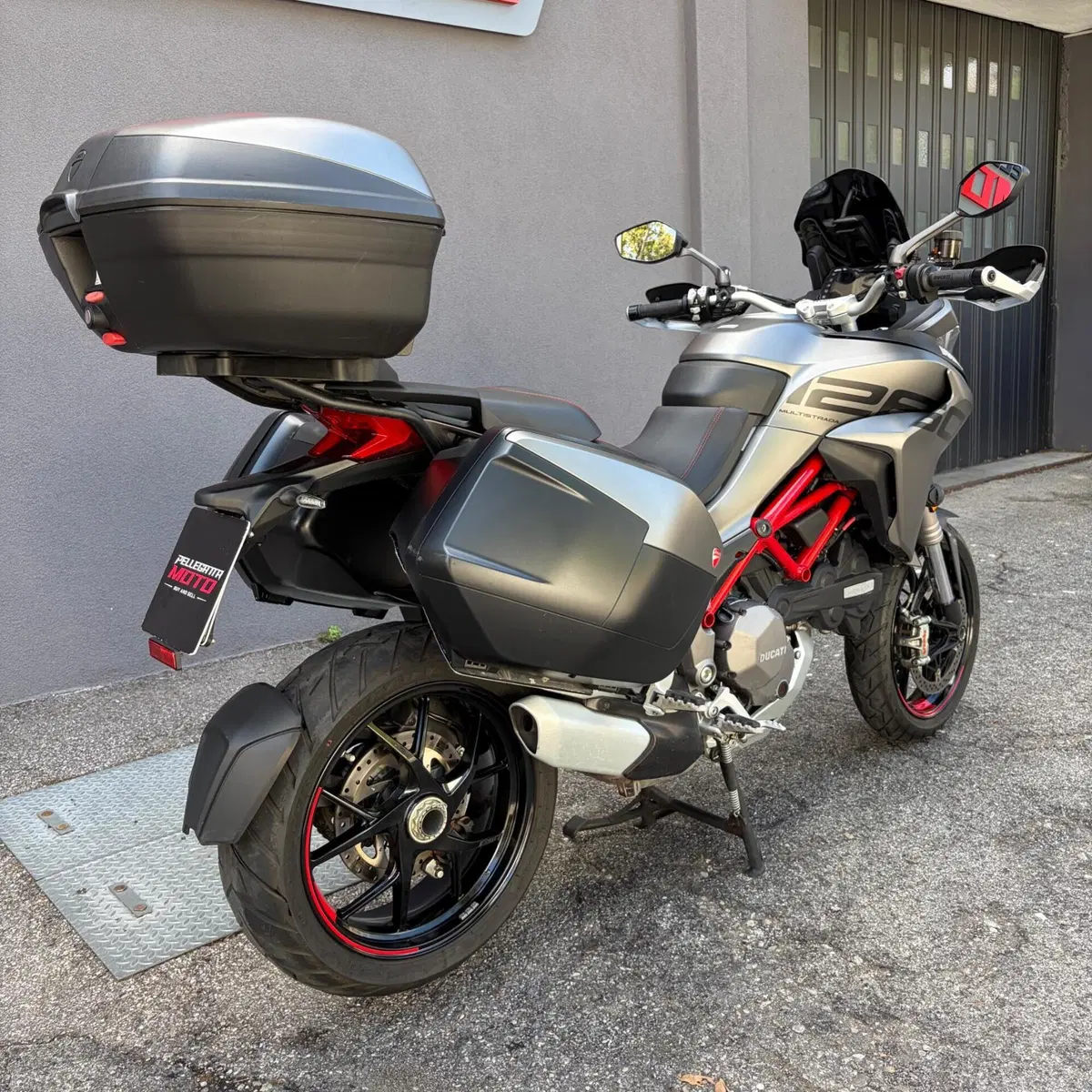 Ducati Multistrada 1260 S Grand Tour (2020) (2)